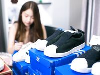 Thai petty girl photoshoots