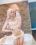Vyvan Le (vyvanle) OnlyFans Leaks Netherlands Smug Asian Chinese Doll Porn Album