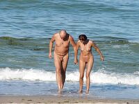 Nudist Girl Showing Pussy and Boobs 19