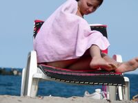 Hot Nudist Girl Topless Showing Boobs 2