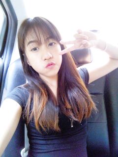 Thai Asian Amateur long hair girl selfie