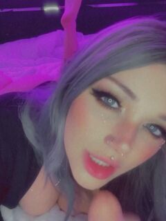 Tattooed Waifu (undersiegexo)