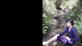 Indian Thick Chick Big Tits Nude Shaved Vulva Selfie 5-23