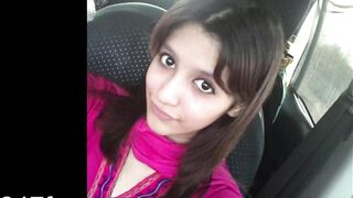 Wet Indian Girl Leaked Selfie Showing Nice Size Tits Boos 5-27