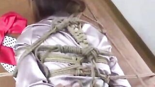 Japanese woman tied up