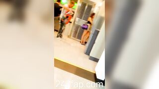 Mini Skirt Spy Voyeur with Face Young Amateur Chinese Asian Girl 459x