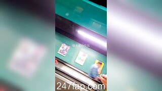 Mini Skirt Spy Voyeur with Face Young Amateur Chinese Asian Girl 479