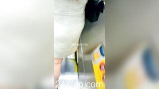 Panty Voyeur Upskirt with Face Young Amateur Chinese Asian Girl in Public 125