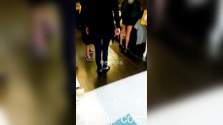 Peeping on Tits (Showing Face) Young Amateur Chinese Asian Girl in Public 190