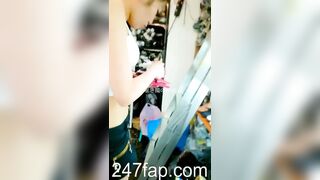 Peeping on Tits (Showing Face) Young Amateur Chinese Asian Girl in Public 190