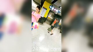 Peeping on Tits (Showing Face) Young Amateur Chinese Asian Girl in Public 217