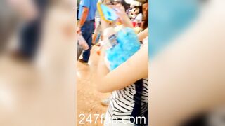 Peeping on Tits (Showing Face) Young Amateur Chinese Asian Girl in Public 219