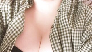 Horny Korean Chinese Asian Amateur Dildo Fingering her Shaved Vagina 5-9-1