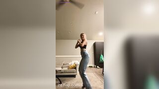 _Claire Corbitt Social Media Leaked Amateur Nude Girl Porn Video 1