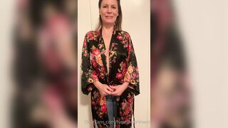 Nextdoorvixen (Next Door Vixen aka Mrs. Hugens) OnlyFans Leaks Scandalous Nights Cute Content Creator Porn Video 58