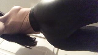 Emolyxx (Em aka emilymullzz aka Emxxo aka em.ull) OnlyFans Leaks 19 yo Ireland Babe Porn Video 415