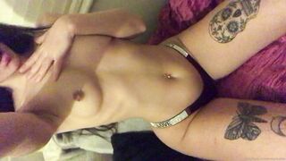 Emolyxx (Em aka emilymullzz aka Emxxo aka em.ull) OnlyFans Leaks 19 yo Ireland Babe Porn Video 28