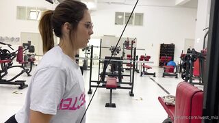 West_mia (Western & Mia aka western&mia) OnlyFans Leaks wemia Italian Girls and Her Boyfriend Porn Video 15