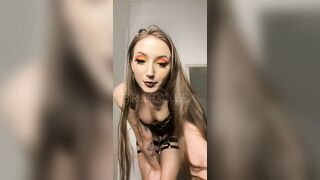 Rubexcubex (Ruby Rose aka rapunzel_oreo) OnlyFans Leaks British JOI Countdown Queen Porn Video 27