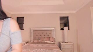 Missbella (Bella Brookz aka Miss Bella aka bellabbz) OnlyFans Leaks Former Camgirl & Erotica Content Creator Video36