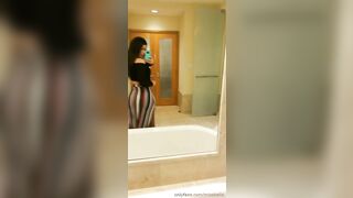 Missbella (Bella Brookz aka Miss Bella aka bellabbz) OnlyFans Leaks Former Camgirl & Erotica Content Creator Video46