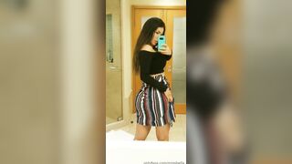 Missbella (Bella Brookz aka Miss Bella aka bellabbz) OnlyFans Leaks Former Camgirl & Erotica Content Creator Video46