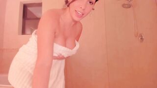 Missbella (Bella Brookz aka Miss Bella aka bellabbz) OnlyFans Leaks Former Camgirl & Erotica Content Creator Video32