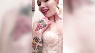 Cupcakedujour (TitaCupcakeDuJour aka Cup Cake Dujour) OnlyFans Leaks Gallivanter Athlete Nasty Woman Porn 3
