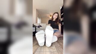 Celestialphoebe (Celestial Phoebe aka phoebeyourcelestial4 aka phoebesfeet) OnlyFans Foot Fetish Specialist 50