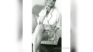 Silverbeauty_xo (Jennifer aka Silver Beauty) OnlyFans Leaks Mature Hot Milf Porn Video 46