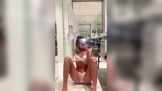 Liviniaroberts (Livinia Roberts aka liviniaxx aka urfavonlinesloot) OnlyFans Leaks Tiktoker & Mattress Actress & professional sloot49