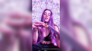 Liviniaroberts (Livinia Roberts aka liviniaxx aka urfavonlinesloot) OnlyFans Leaks Tiktoker & Mattress Actress & professional sloot20