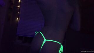 Liviniaroberts (Livinia Roberts aka liviniaxx aka urfavonlinesloot) OnlyFans Leaks Tiktoker & Mattress Actress & professional sloot32