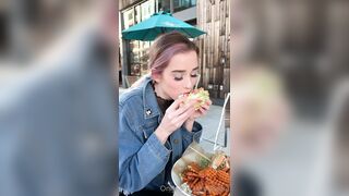 Liviniaroberts (Livinia Roberts aka liviniaxx aka urfavonlinesloot) OnlyFans Leaks Tiktoker & Mattress Actress & professional sloot19