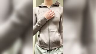 Liviniaroberts (Livinia Roberts aka liviniaxx aka urfavonlinesloot) OnlyFans Leaks Tiktoker & Mattress Actress & professional sloot157