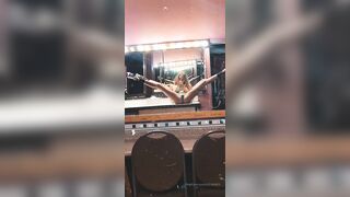 Liviniaroberts (Livinia Roberts aka liviniaxx aka urfavonlinesloot) OnlyFans Leaks Tiktoker & Mattress Actress & professional sloot40