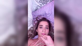 Liviniaroberts (Livinia Roberts aka liviniaxx aka urfavonlinesloot) OnlyFans Leaks Tiktoker & Mattress Actress & professional sloot151