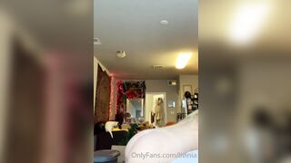 Liviniaroberts (Livinia Roberts aka liviniaxx aka urfavonlinesloot) OnlyFans Leaks Tiktoker & Mattress Actress & professional sloot118