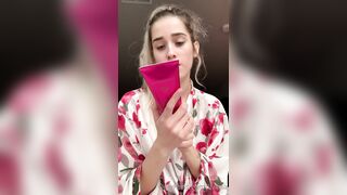 Liviniaroberts (Livinia Roberts aka liviniaxx aka urfavonlinesloot) OnlyFans Leaks Tiktoker & Mattress Actress & professional sloot147