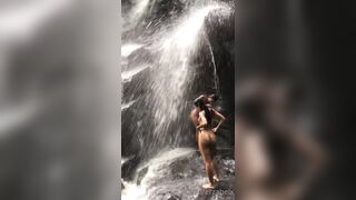 Erzabelx (Erzbel aka erzabel) OnlyFans Leaks Island All Natural Petite Girl from Colombia Porn Video 28