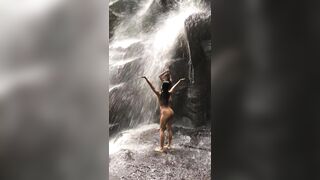 Erzabelx (Erzbel aka erzabel) OnlyFans Leaks Island All Natural Petite Girl from Colombia Porn Video 28