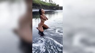 Erzabelx (Erzbel aka erzabel) OnlyFans Leaks Island All Natural Petite Girl from Colombia Porn Video 11