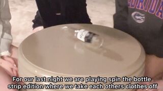 Avaxreyyes (Ava Reyes aka ARwaifuu) OnlyFans Leaks Florida Hooters Girl by day & your favorite E-Girl by night Porn 1