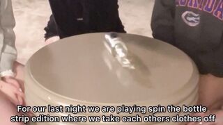 Avaxreyyes (Ava Reyes aka ARwaifuu) OnlyFans Leaks Florida Hooters Girl by day & your favorite E-Girl by night Porn 1