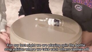 Avaxreyyes (Ava Reyes aka ARwaifuu) OnlyFans Leaks Florida Hooters Girl by day & your favorite E-Girl by night Porn 1