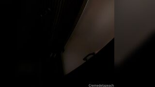 Cremedelapeach (Cream Dela Peach aka Cr3medelapeach) P3aches_n_cream 19 yo Single College Student Porn 12