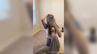 Cremedelapeach (Cream Dela Peach aka Cr3medelapeach) P3aches_n_cream 19 yo Single College Student Porn 96