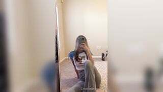 Cremedelapeach (Cream Dela Peach aka Cr3medelapeach) P3aches_n_cream 19 yo Single College Student Porn 96