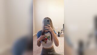 Cremedelapeach (Cream Dela Peach aka Cr3medelapeach) P3aches_n_cream 19 yo Single College Student Porn 96