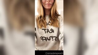 Cremedelapeach (Cream Dela Peach aka Cr3medelapeach) P3aches_n_cream 19 yo Single College Student Porn 1